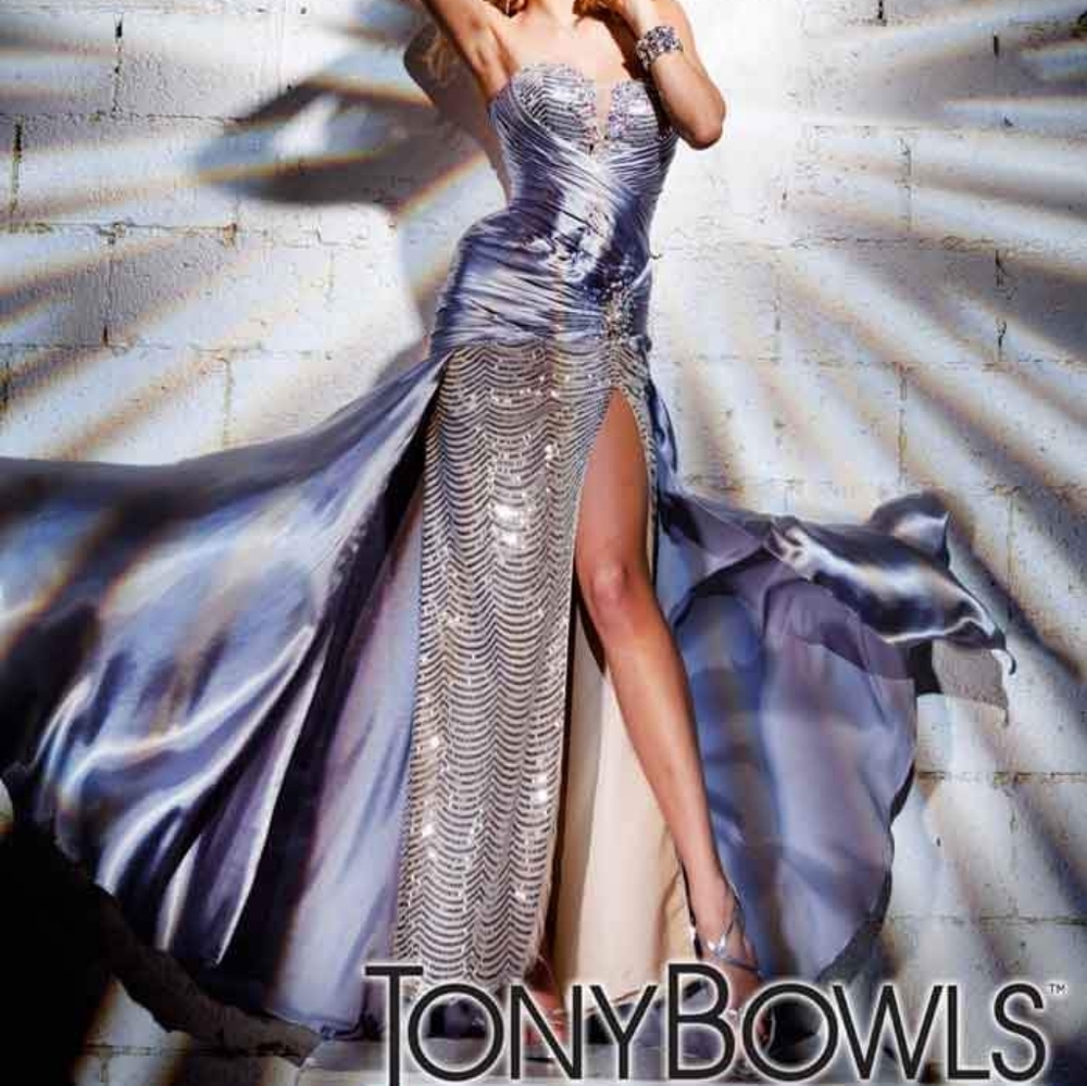 Tony Bowls Silky dress silver color size 2, prom, wedding, gown, military ball